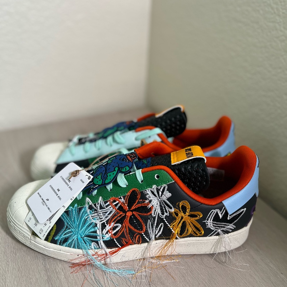 Sean Wotherspoon x Superstar
'Super Earth - Black' 2021
